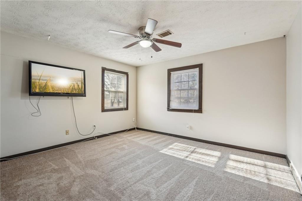 130 Thornton Drive, Fayetteville, Georgia image 29