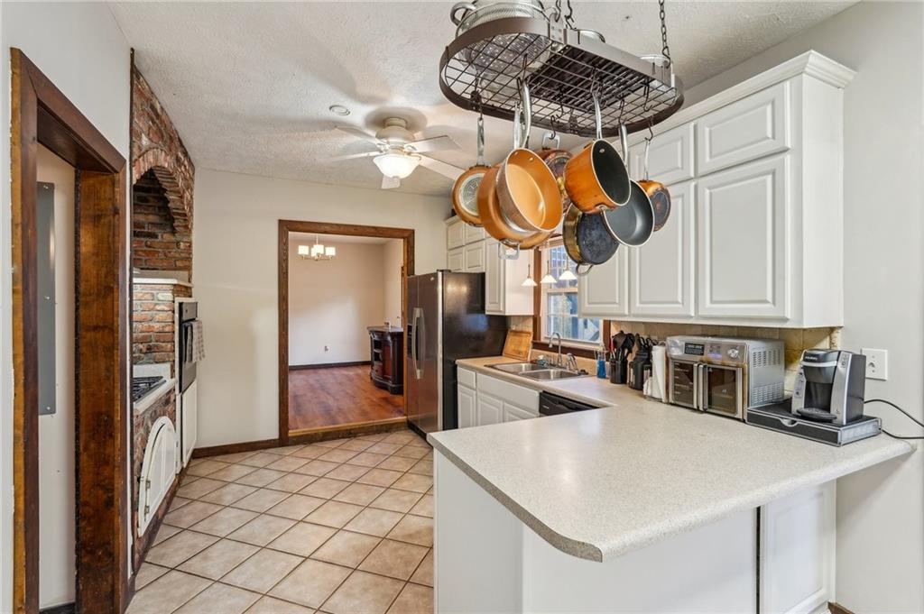 130 Thornton Drive, Fayetteville, Georgia image 19