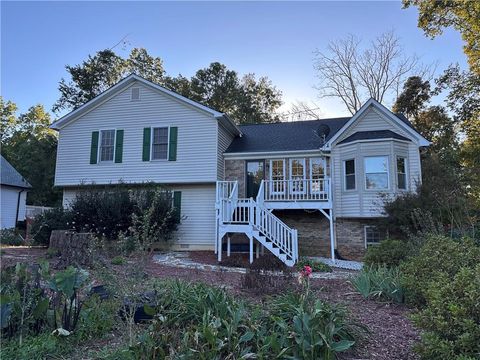 6055 Golden Landing Canton GA 30114