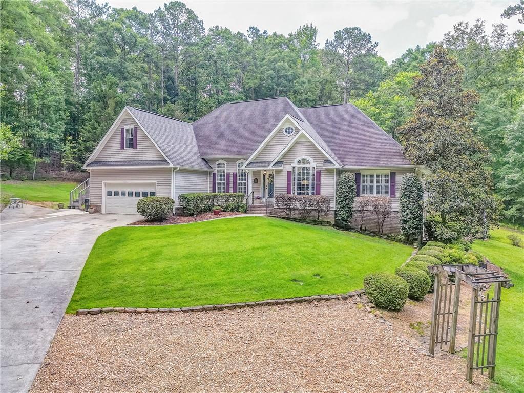 23 Rosalyn Drive SW