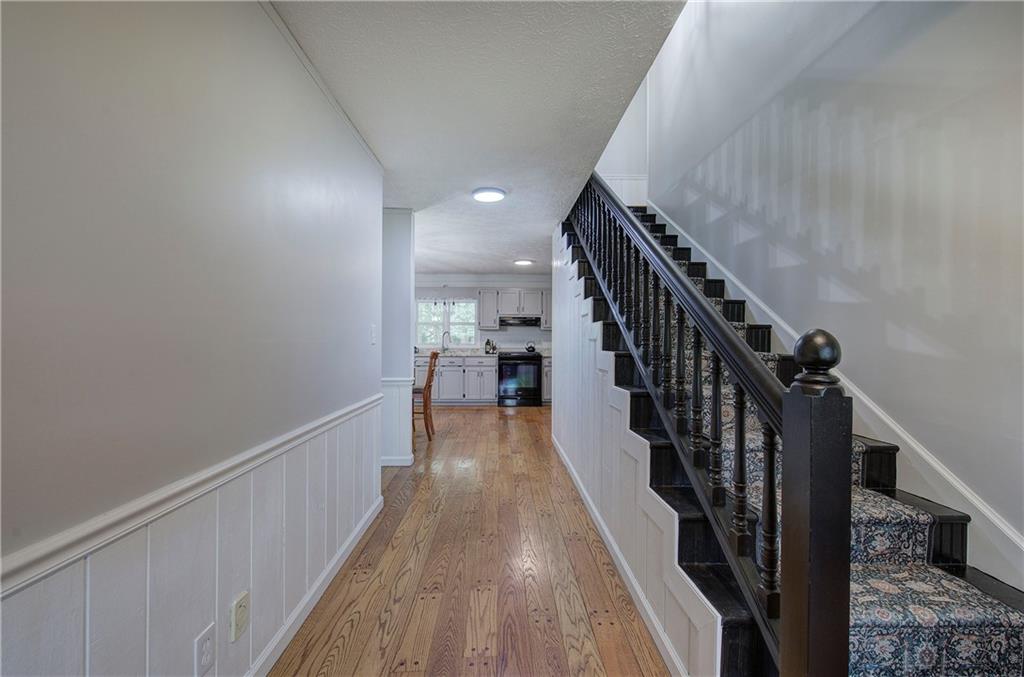 141 Holcomb Spur NW