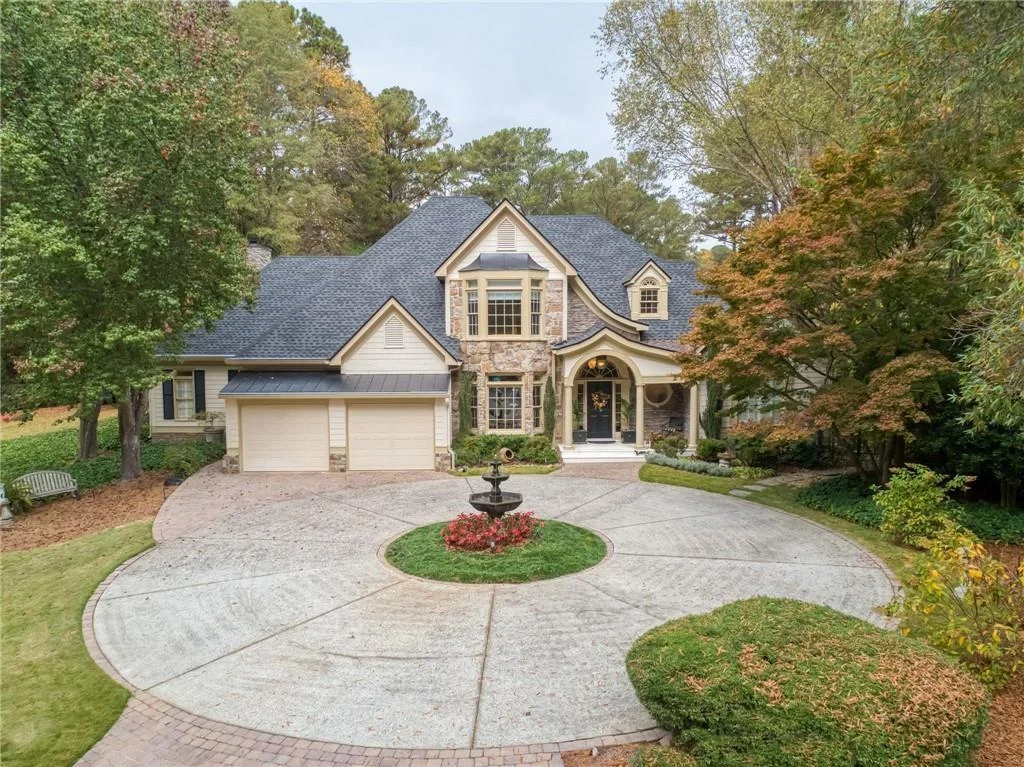 125 Claridge Drive, Atlanta, GA, 30342