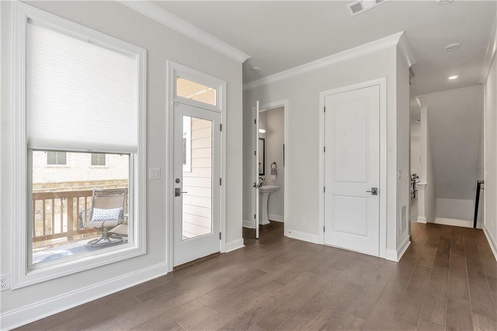 Atley - Residential