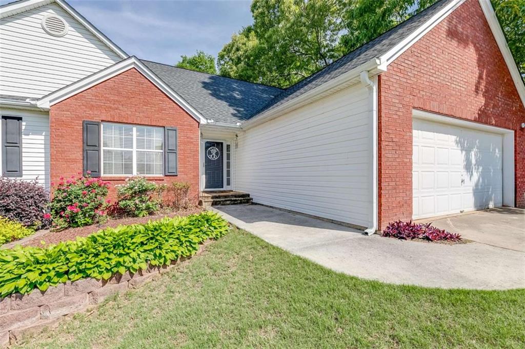 1720 Alcovy River Drive, Dacula, Georgia image 2