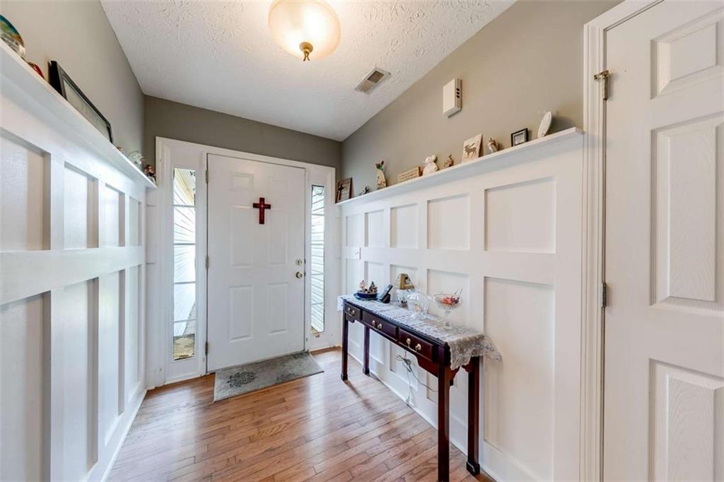 1720 Alcovy River Drive, Dacula, Georgia image 3