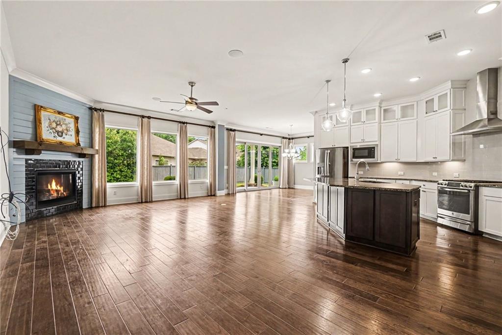 105 Sheridan Drive