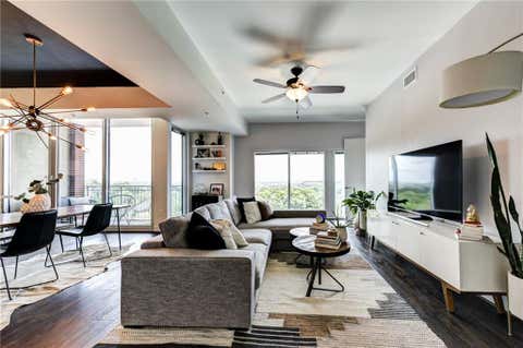 Condo For Rent - 1820 Peachtree Street #1003<br/> Atlanta, GA 30309