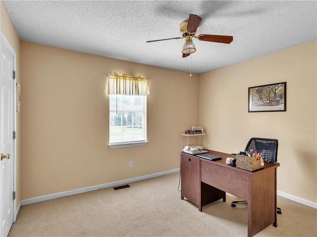 221 Wildwood Circle, Calhoun, Georgia image 26