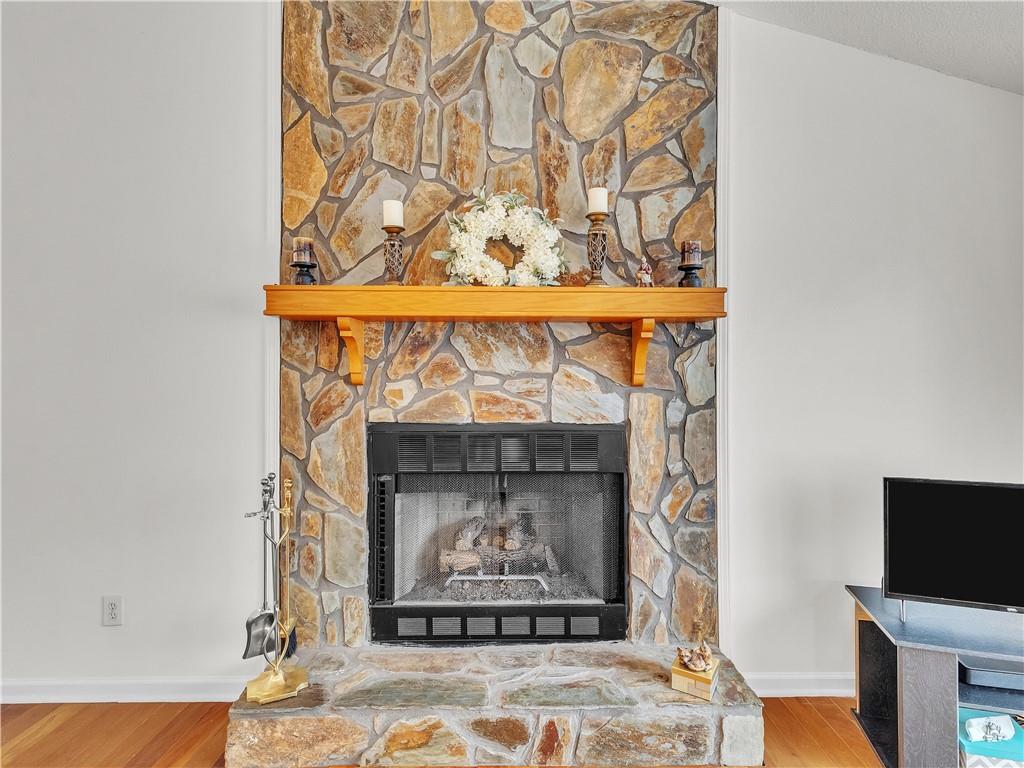 221 Wildwood Circle, Calhoun, Georgia image 9