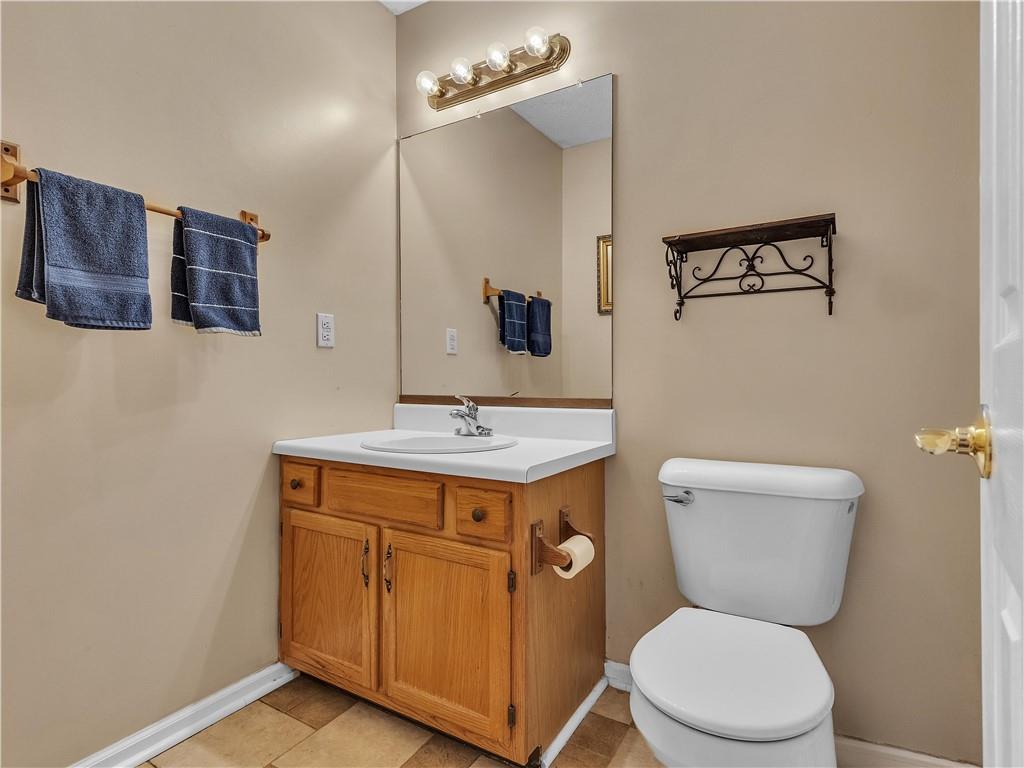 221 Wildwood Circle, Calhoun, Georgia image 24