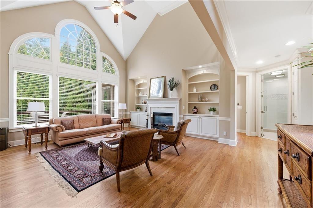 867 Woodleaf Park Drive