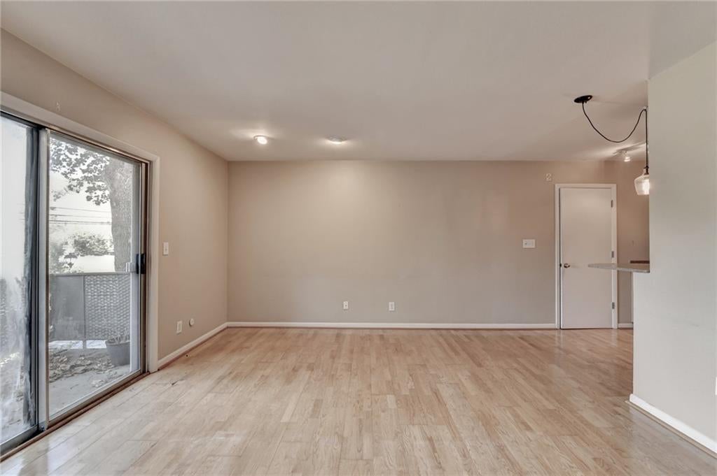 3501 Roswell Road NE 107