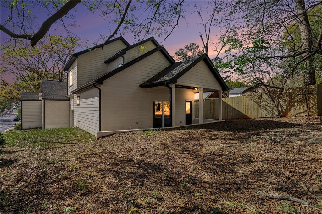 208 Watson Circle SE