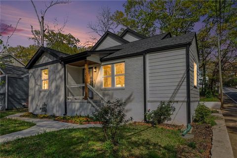 Photo of 208 Watson Circle SE, Atlanta, GA 30317 (MLS # 7742629)