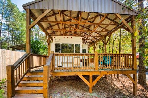 A home in Ellijay