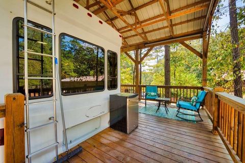 A home in Ellijay