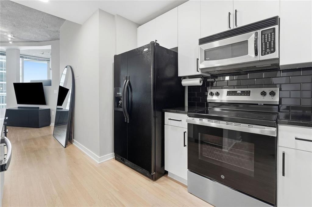 361 17th Street NW 1105