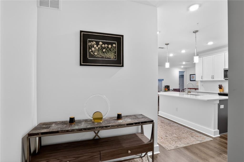 3321 Orwell Way 3402