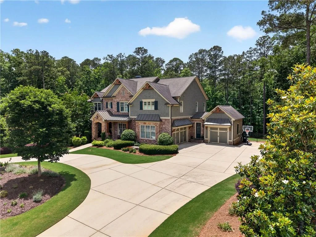5365 Lake Redwine Cove