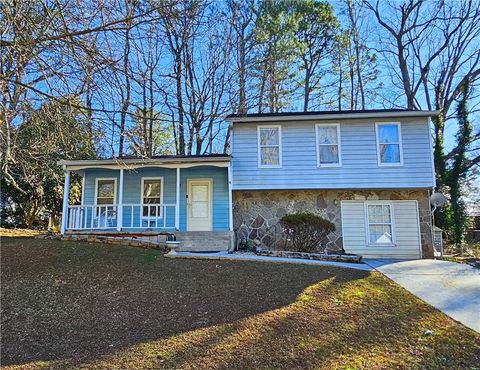 Apartment For Sale - 708 Greenhedge Drive<br/> Stone Mountain, GA 30088