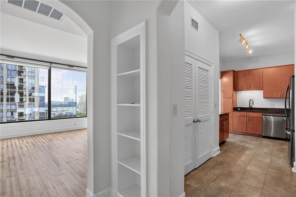 3445 Stratford Road NE 2307