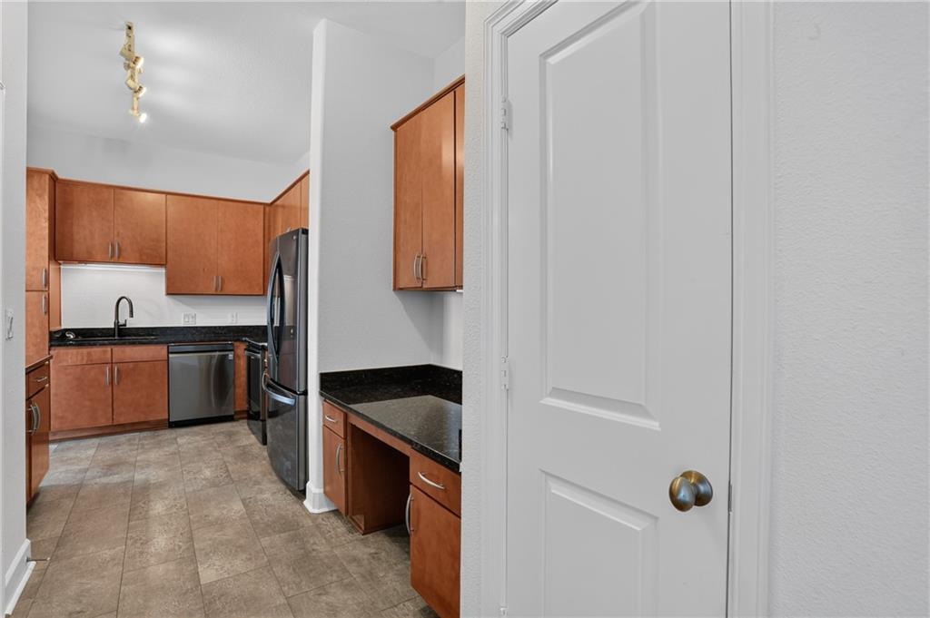 3445 Stratford Road NE 2307