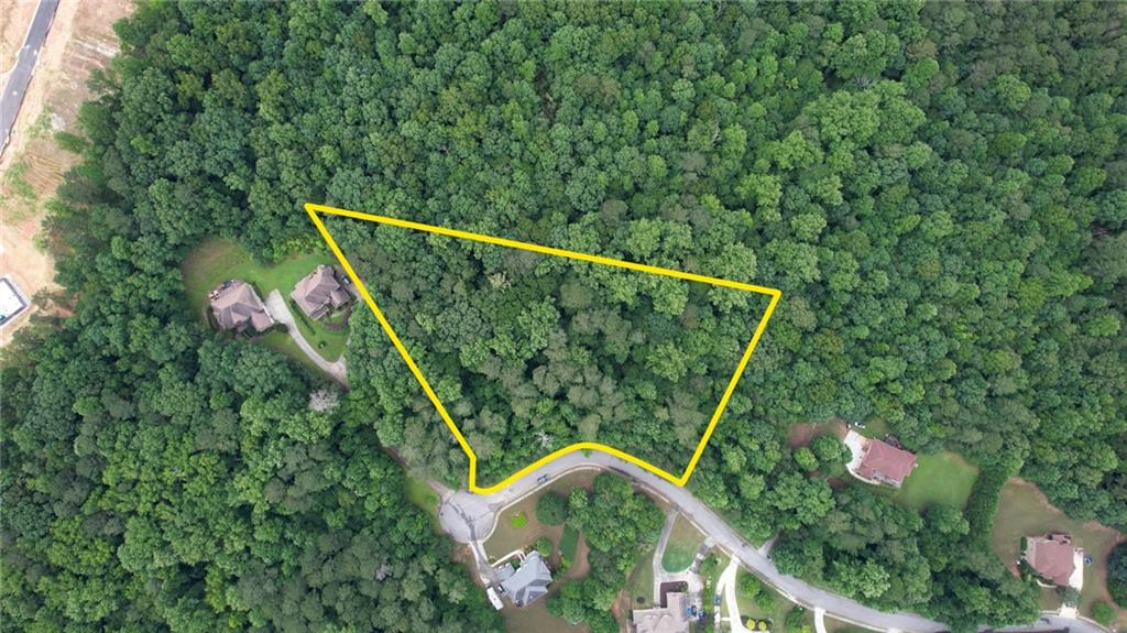 This great Cul-De-Sac lot is ready for your dream home! It's a private wooded lot in the River Station Estates neighborhood. This is an estate home subdivision, with homes selling in the 600s. Located in the coveted Archer High School district. Close to shopping and restaurants. This lot is 3.04 acres, there are two other lots for sale in this cul-de-sac; 1470 at 1.87 acres and 1480 at 1.65 acres.
