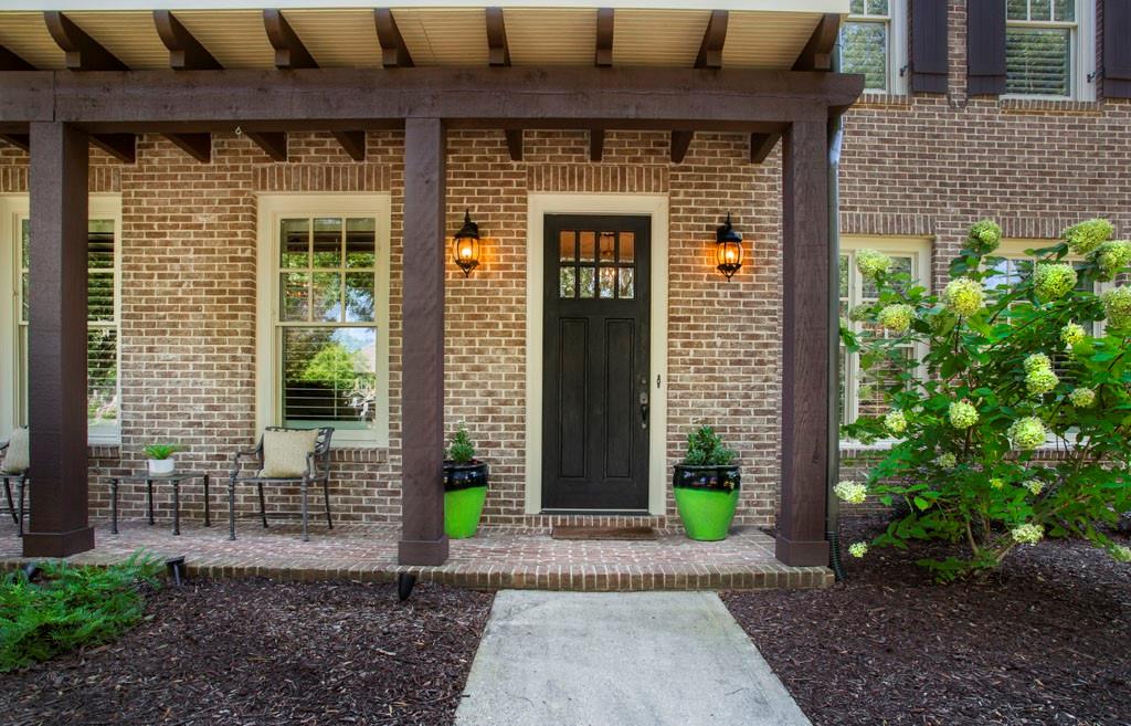 1095 Lunsford Circle