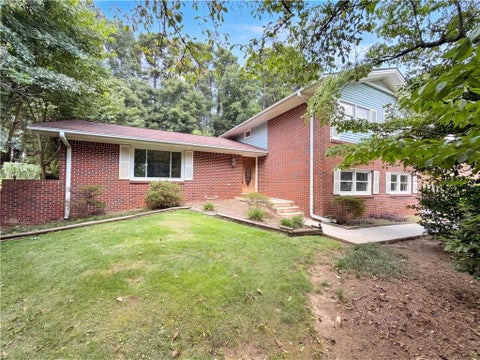 Homes For Sale - 3607 Santa Fe Trail<br/> Atlanta, GA 30340