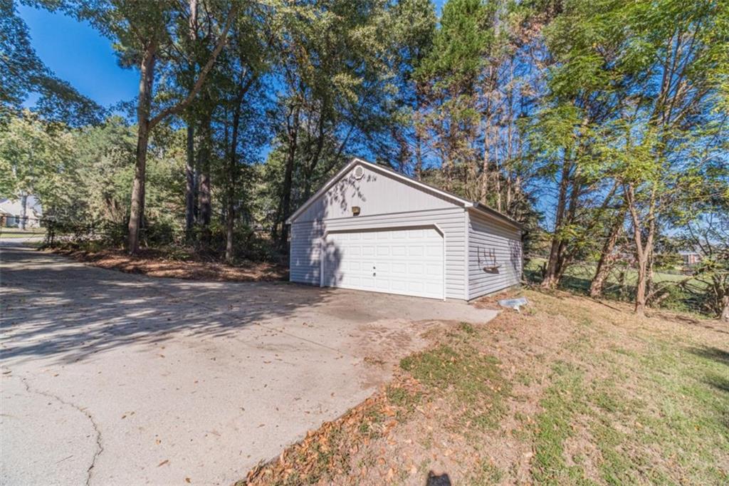 2095 Harfield Court