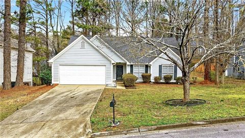 Homes For Sale - 3290 Rock Creek Drive<br/> Rex, GA 30273