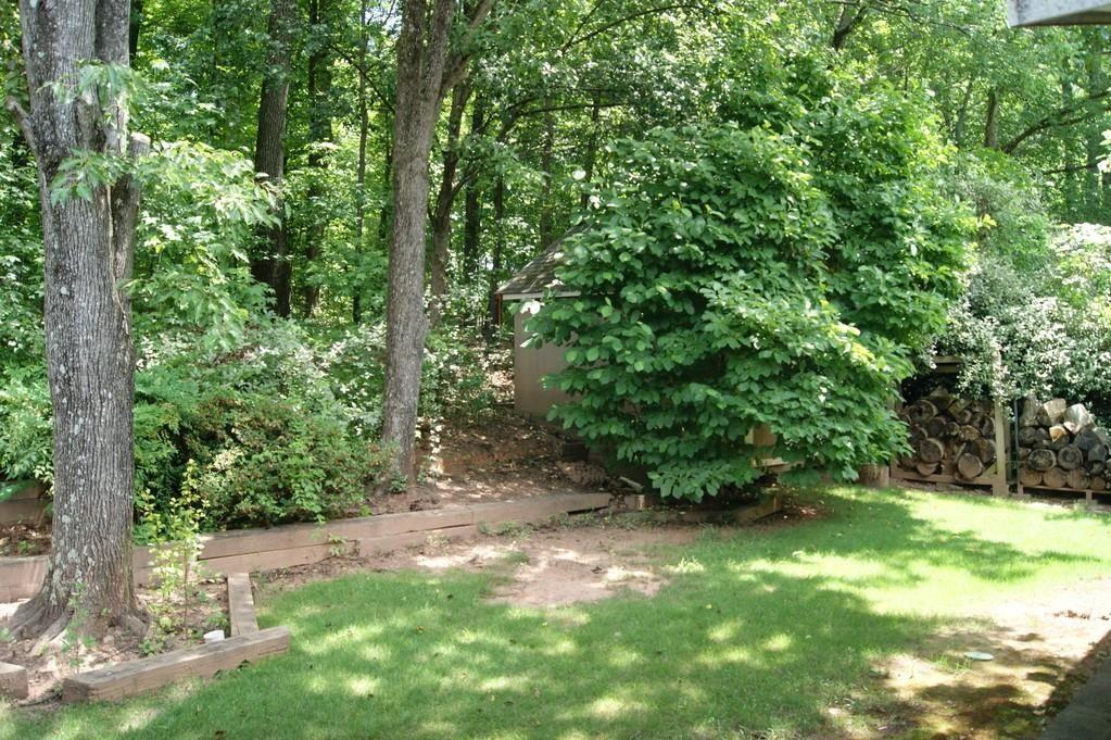 Long Indian Creek - Residential Lease