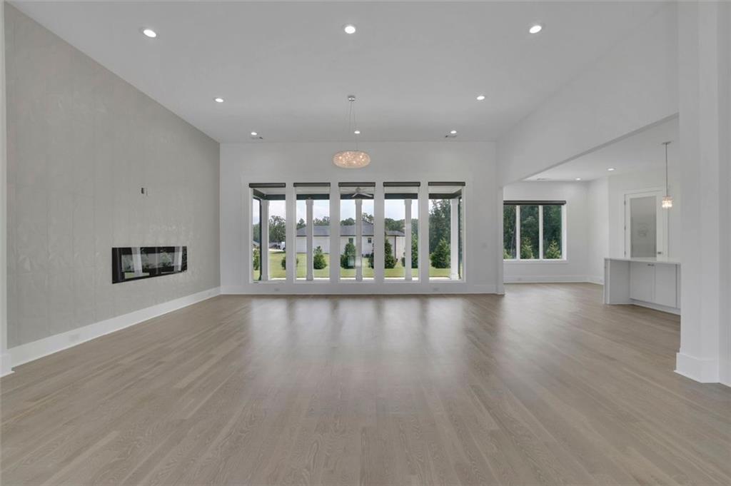 2964 OLD PEACHTREE Road