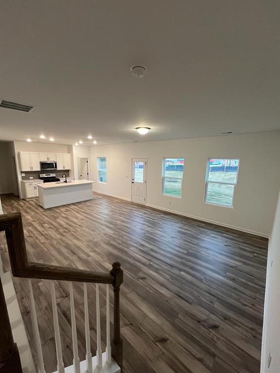 2318 Hedgeview Road