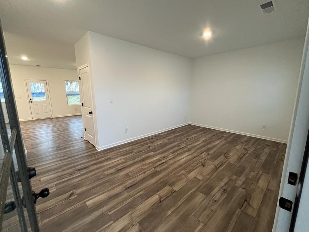 2318 Hedgeview Road