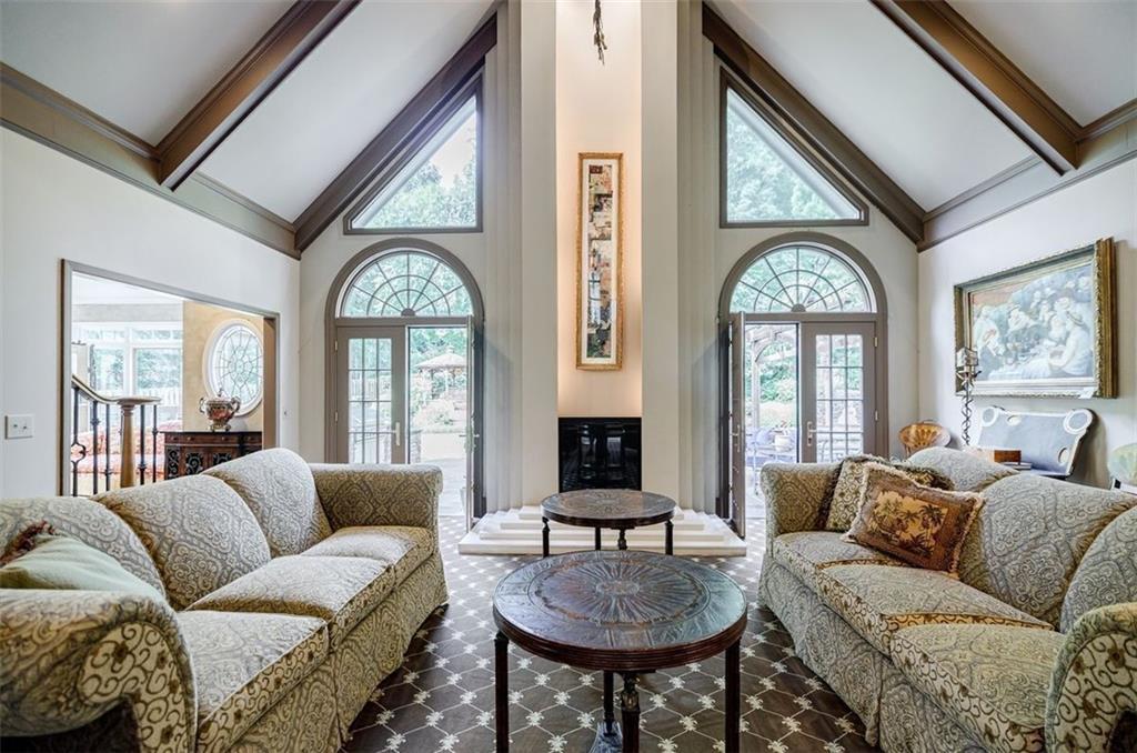 5318 Brooke Farm Drive, Dunwoody, Georgia image 27