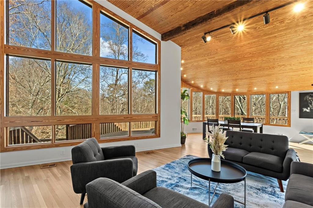 CHASTAIN PARK - Residential