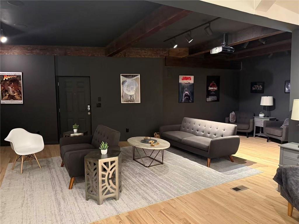 CHASTAIN PARK - Residential