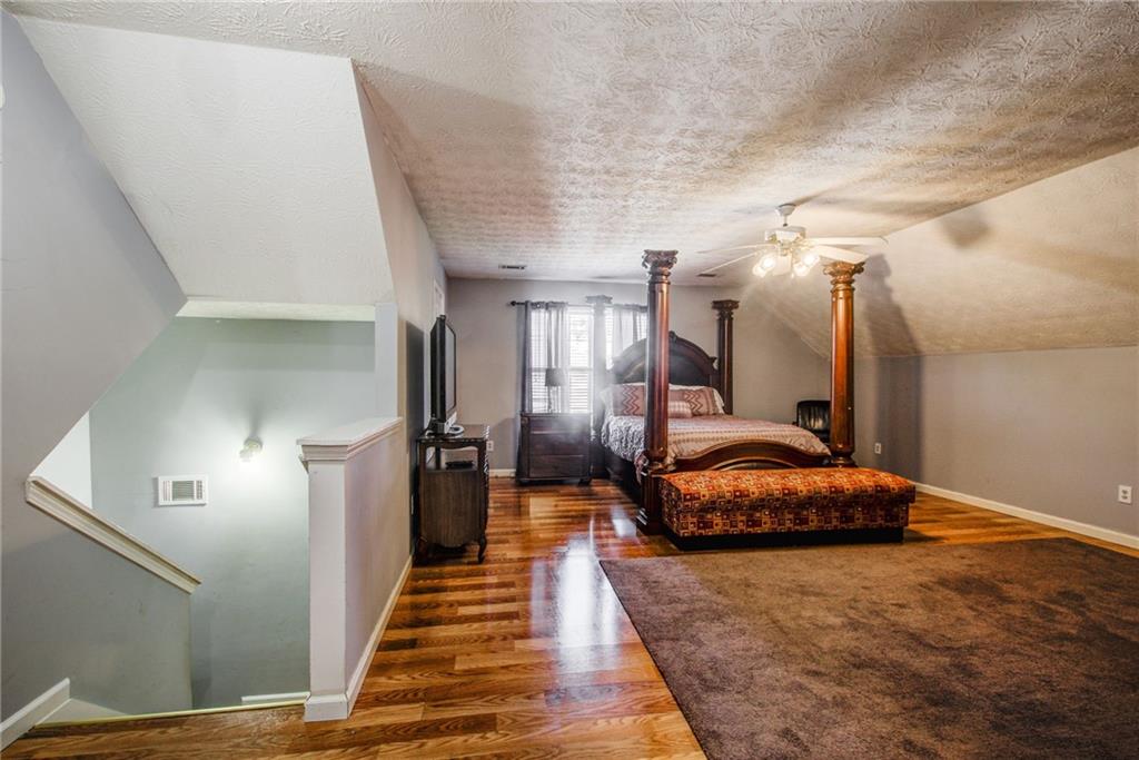 Overlook Pass - Residential