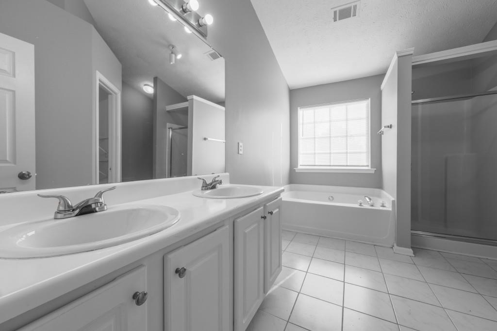 861 Terance Avenue, Jonesboro, Georgia image 18
