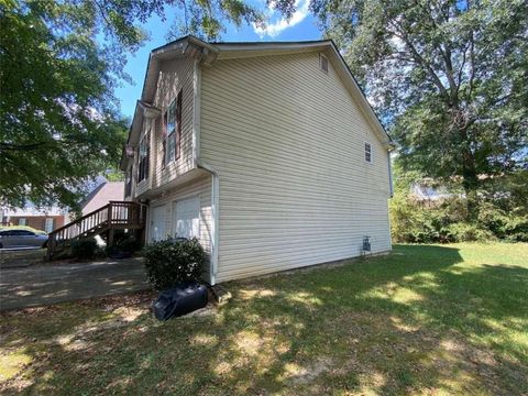 A home in South Fulton