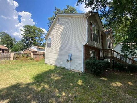 A home in South Fulton