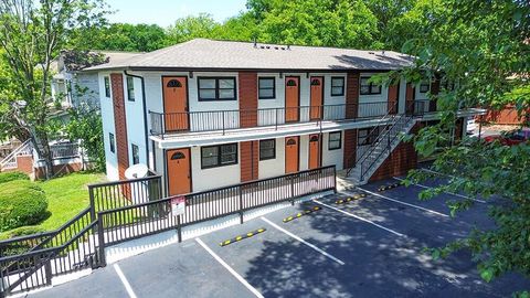 692 Smith Street SW Atlanta GA 30310