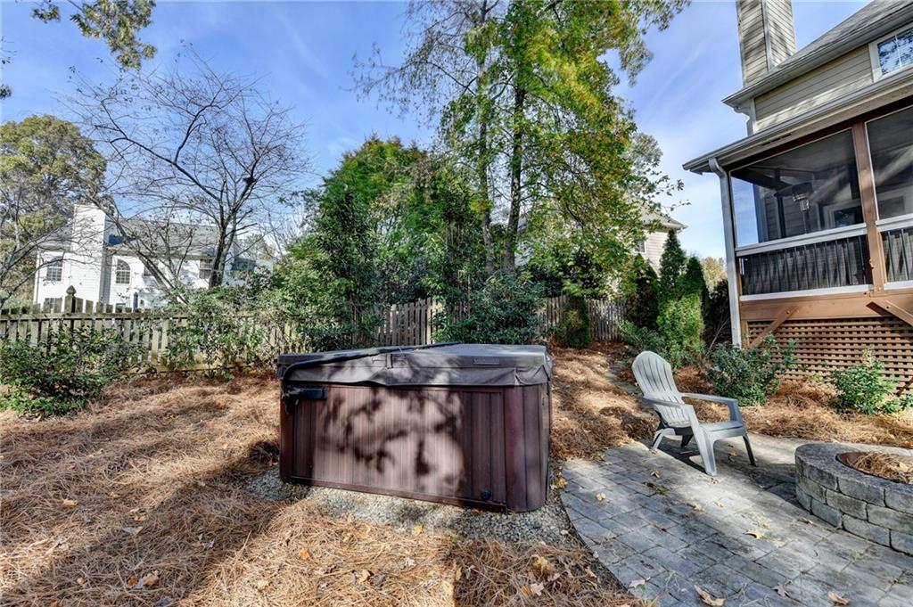 Orchard Lake - Residential