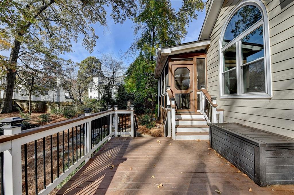 Orchard Lake - Residential