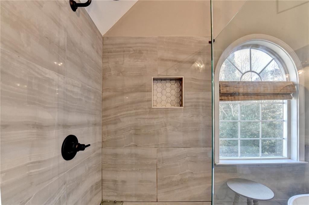 Orchard Lake - Residential