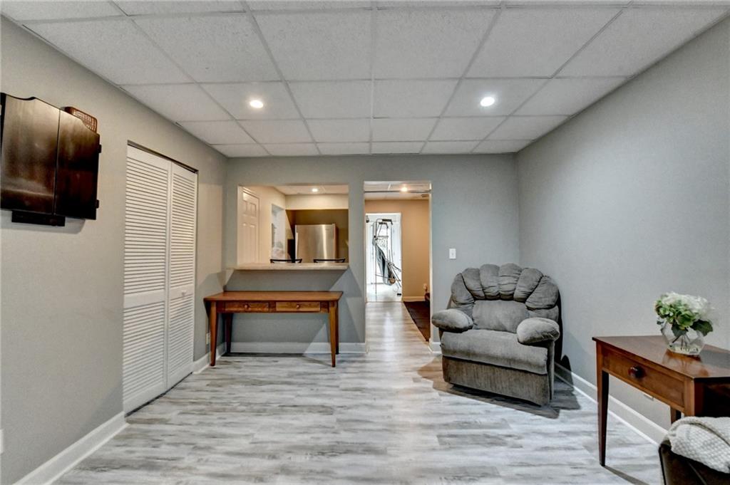 Orchard Lake - Residential