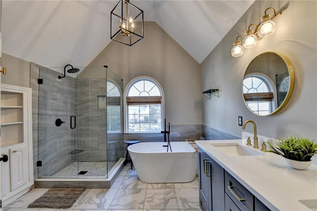 Orchard Lake - Residential