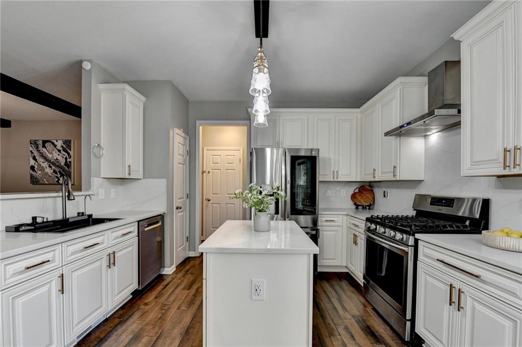 Orchard Lake - Residential