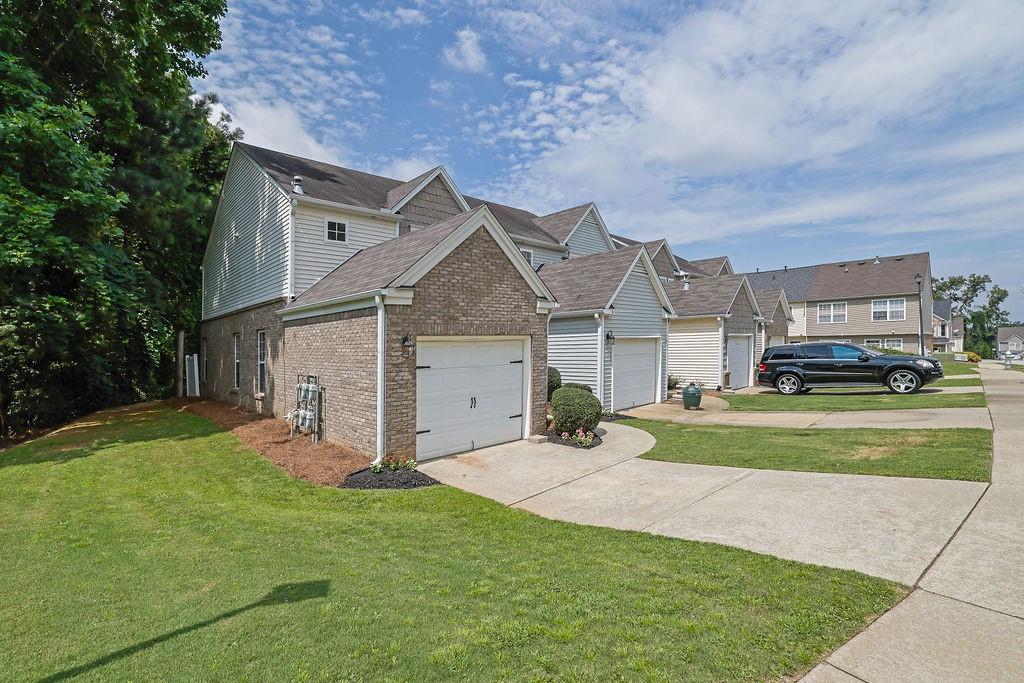 5330 Paramount View Way